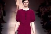 "Học lỏm" thiết kế thanh lịch của Valentino cho nàng công sở "Học lỏm" thiết kế thanh lịch của Valentino cho nàng công sở