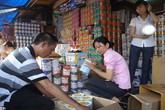 Phải chăng người Việt quá giàu? Phải chăng người Việt quá giàu?