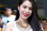 Thủy Tiên đeo trang sức bạc tỷ trở lại showbiz Thủy Tiên đeo trang sức bạc tỷ trở lại showbiz