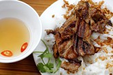 Bánh cuốn thịt nướng Phủ Lý giữa lòng phố cổ Bánh cuốn thịt nướng Phủ Lý giữa lòng phố cổ