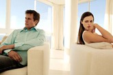 Vợ suốt ngày chỉ tiền Vợ suốt ngày chỉ tiền