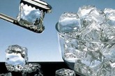 Những lợi ích bất ngờ của nước đá ít người biết Những lợi ích bất ngờ của nước đá ít người biết