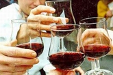 "Chén chú, chén anh" rồi sát hại bạn nhậu 93 tuổi "Chén chú, chén anh" rồi sát hại bạn nhậu 93 tuổi