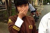 Học sinh chém nhau như phim trước cổng trường Học sinh chém nhau như phim trước cổng trường