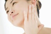 Tự tin tỏa sáng với làn da sáng đẹp tự nhiên Tự tin tỏa sáng với làn da sáng đẹp tự nhiên