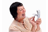Mẹ chồng đòi làm... ô sin lương khủng Mẹ chồng đòi làm... ô sin lương khủng