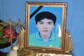 Để nghị lập hồ sơ liệt sỹ cho “hiệp sỹ” nhường áo phao cứu người Để nghị lập hồ sơ liệt sỹ cho “hiệp sỹ” nhường áo phao cứu người