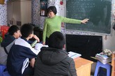 Cô không bằng cấp vẫn luyện trò yếu thành giỏi Cô không bằng cấp vẫn luyện trò yếu thành giỏi