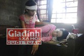 Xúc động người phụ nữ bại liệt nằng nặc đòi tìm vợ mới cho chồng Xúc động người phụ nữ bại liệt nằng nặc đòi tìm vợ mới cho chồng