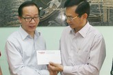 Chuyện đau lòng của cậu bé gần 3 tuổi, chỉ nặng 6kg: Để con một mình tại nhà xác Chuyện đau lòng của cậu bé gần 3 tuổi, chỉ nặng 6kg: Để con một mình tại nhà xác
