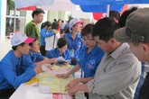 Trợ giúp sĩ tử: xe ôm miễn phí, nhà trọ miễn phí, cơm chay miễn phí Trợ giúp sĩ tử: xe ôm miễn phí, nhà trọ miễn phí, cơm chay miễn phí