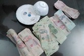 "Thâm cung bí sử" (52-5): Một con bạc khát nước "Thâm cung bí sử" (52-5): Một con bạc khát nước