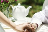 “Cháu dì, cháu già” lấy nhau có phạm luật? “Cháu dì, cháu già” lấy nhau có phạm luật?
