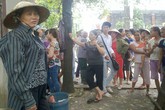 Vụ nữ sinh ném con xuống ao tại Hà Nội: Quẫn trí vì bạn trai chối bỏ Vụ nữ sinh ném con xuống ao tại Hà Nội: Quẫn trí vì bạn trai chối bỏ