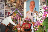 Đồng bào, chiến sỹ miền Nam nghiêng mình trước di ảnh Đại tướng Đồng bào, chiến sỹ miền Nam nghiêng mình trước di ảnh Đại tướng