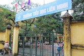 Trường tiểu học Liên Ninh (Thanh Trì, Hà Nội): Tiền xã hội hóa mua cây cảnh, trang trí lớp? Trường tiểu học Liên Ninh (Thanh Trì, Hà Nội): Tiền xã hội hóa mua cây cảnh, trang trí lớp?