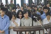 Siêu lừa xinh đẹp lĩnh án chung thân Siêu lừa xinh đẹp lĩnh án chung thân