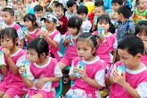 Sữa học đường giảm nhanh suy dinh dưỡng Sữa học đường giảm nhanh suy dinh dưỡng
