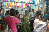 Phường Hiệp Thành, quận 12, TP HCM: Tiểu thương bức xúc vì “bỗng dưng mất sạp” Phường Hiệp Thành, quận 12, TP HCM: Tiểu thương bức xúc vì “bỗng dưng mất sạp”