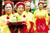 Chăm sóc, phát huy vai trò người cao tuổi: Tiến tới già hoá chủ động Chăm sóc, phát huy vai trò người cao tuổi: Tiến tới già hoá chủ động