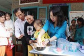 "Sức mạnh nằm trong đôi tay của chúng ta” "Sức mạnh nằm trong đôi tay của chúng ta”