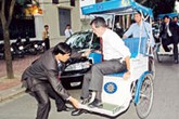 Kỷ niệm lần bảo vệ Chủ Tịch Ủy Ban Châu Âu: Những tình huống thót tim Kỷ niệm lần bảo vệ Chủ Tịch Ủy Ban Châu Âu: Những tình huống thót tim