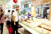 Siêu thị khôn ngoan “ăn theo”… xăng Siêu thị khôn ngoan “ăn theo”… xăng