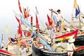 Lênh đênh đời ngư phủ (1): Chìm nổi theo ngọn sóng Lênh đênh đời ngư phủ (1): Chìm nổi theo ngọn sóng