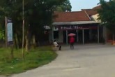 2 giờ "đỏ mặt" trong động mại dâm cầu Rác 2 giờ "đỏ mặt" trong động mại dâm cầu Rác