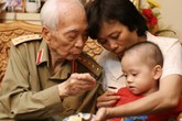 Hàng triệu người tự cài lấy băng tang Hàng triệu người tự cài lấy băng tang