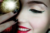 6 bí quyết trang điểm mùa Giáng sinh 6 bí quyết trang điểm mùa Giáng sinh