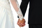 Chú rể không đến lễ cưới, cô dâu cưới luôn khách mời Chú rể không đến lễ cưới, cô dâu cưới luôn khách mời