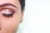 3 cách đánh mắt với ánh nhũ 3 cách đánh mắt với ánh nhũ