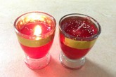 Nguy cơ nhiễm độc từ nến cốc Nguy cơ nhiễm độc từ nến cốc