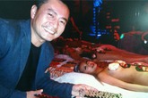 Trương Minh Cường ăn sushi trên người đẹp nude Trương Minh Cường ăn sushi trên người đẹp nude