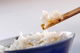 Mẹo để cơm lâu thiu vào mùa hè Mẹo để cơm lâu thiu vào mùa hè