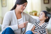 Con phát hoảng vì... "bệnh dọa" của bố mẹ Con phát hoảng vì... "bệnh dọa" của bố mẹ