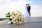 Những "thương vụ" sau tấm thiệp hồng Vbiz Những "thương vụ" sau tấm thiệp hồng Vbiz