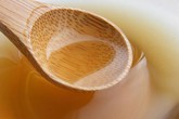 Công dụng bất ngờ từ giấm Công dụng bất ngờ từ giấm