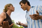 Mẹ chồng hai mặt, khiến vợ chồng khẩu chiến Mẹ chồng hai mặt, khiến vợ chồng khẩu chiến