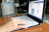 Mất tình thân vì những trò lố trên Facebook Mất tình thân vì những trò lố trên Facebook