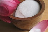 Cách đơn giản xóa tan nỗi lo thâm sạm vùng da dưới cánh tay Cách đơn giản xóa tan nỗi lo thâm sạm vùng da dưới cánh tay