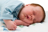 Hãy lo lắng nếu bé ngủ quá say! Hãy lo lắng nếu bé ngủ quá say!