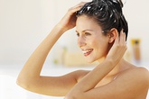 Cách đơn giản lưu giữ tuổi thanh xuân cho mái tóc Cách đơn giản lưu giữ tuổi thanh xuân cho mái tóc