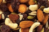 Các loại hạt giúp bé phát triển chiều cao Các loại hạt giúp bé phát triển chiều cao