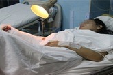 Chặt tay bạn gái cũ thành 3 khúc vì từ chối quay lại Chặt tay bạn gái cũ thành 3 khúc vì từ chối quay lại