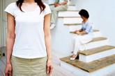 Mẹ chồng phát hiện con trai nuôi "tu hú" Mẹ chồng phát hiện con trai nuôi "tu hú"