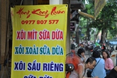 "Rớt nước miếng" với xôi mít phố Tô Hiến Thành "Rớt nước miếng" với xôi mít phố Tô Hiến Thành