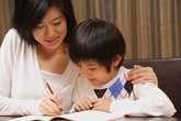 Càng bị rầy la, trẻ con càng 'bướng' Càng bị rầy la, trẻ con càng 'bướng'