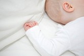 Những sai lầm kinh điển khi chăm sóc giấc ngủ cho bé Những sai lầm kinh điển khi chăm sóc giấc ngủ cho bé